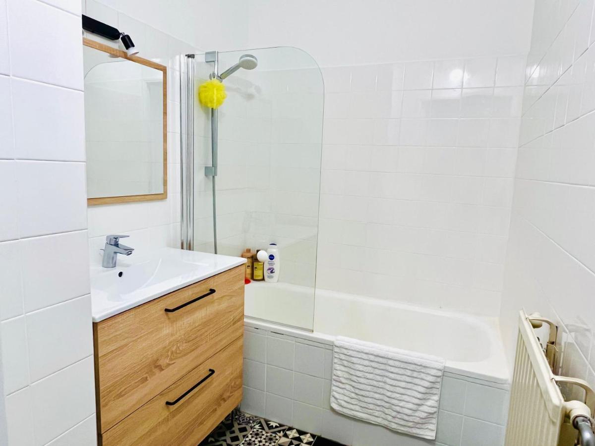 Apartment 50M2-Free Private Parking-Self Check In !! Appartement 50M2 Intramuros-Parking Prive Gratuit-Arrivee Autonome!! Avignon Buitenkant foto